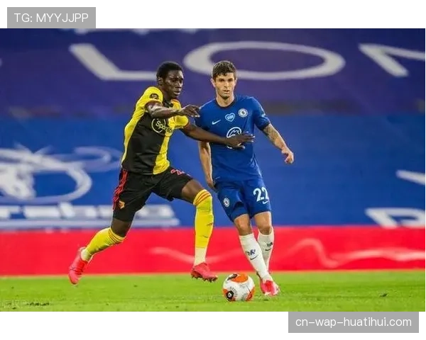 维拉中场失势导致前后脱节，巴克利回撤接应点被针对性限制